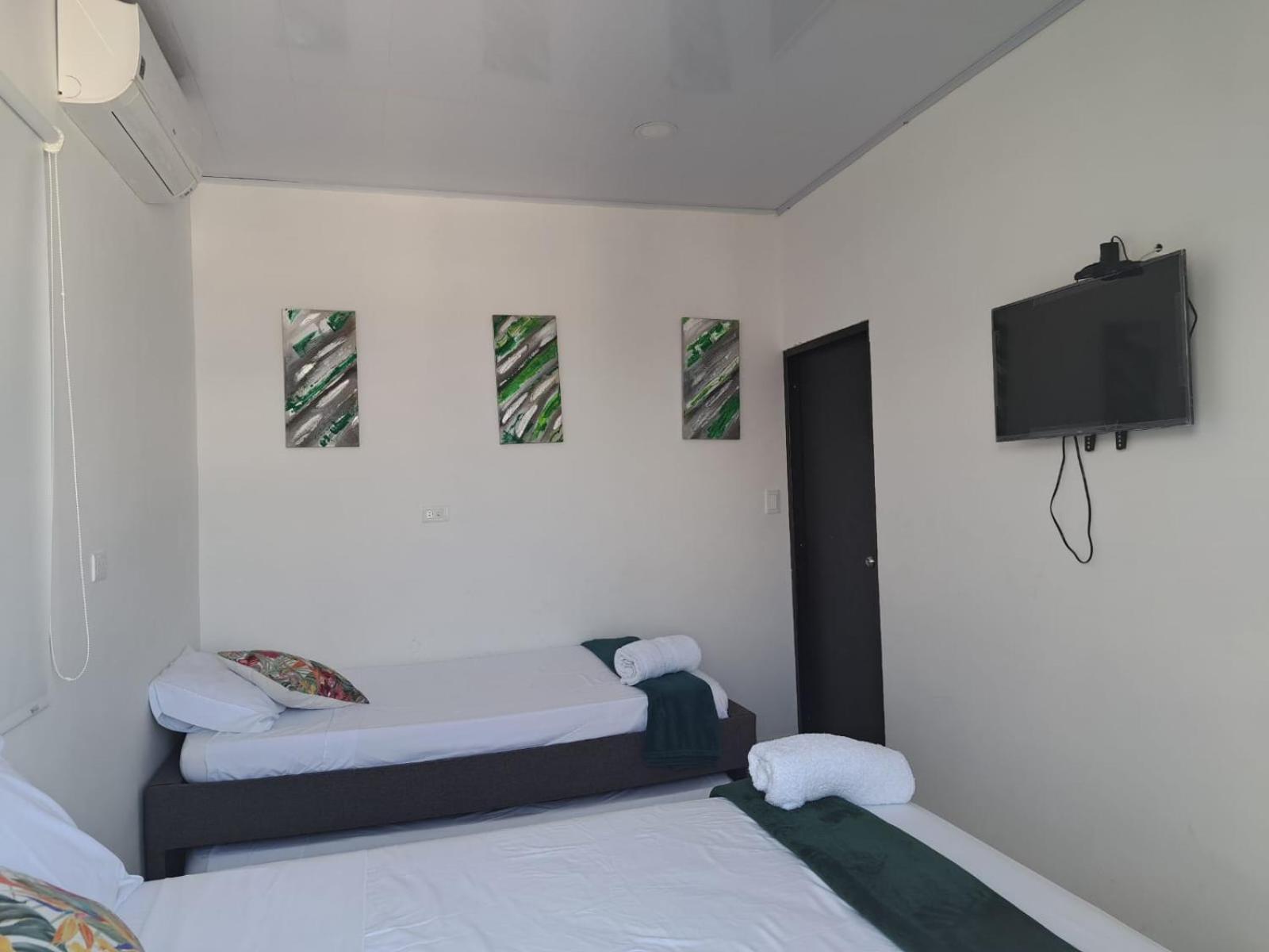 Aloha Beach Sai San Andrés Exterior foto